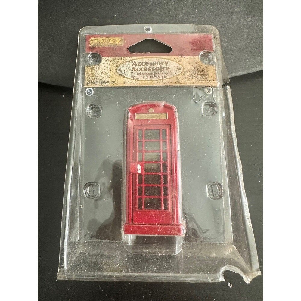 2004 LEMAX CHRISTMAS VILLAGE HOUSE ACCESSORIE RED ENGLISH TELEPHONE BOOTH #44176